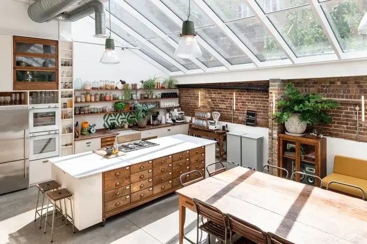 The Foundry Studios - The Kitchen - Woolly Mammoth - Unique Venue Rentals