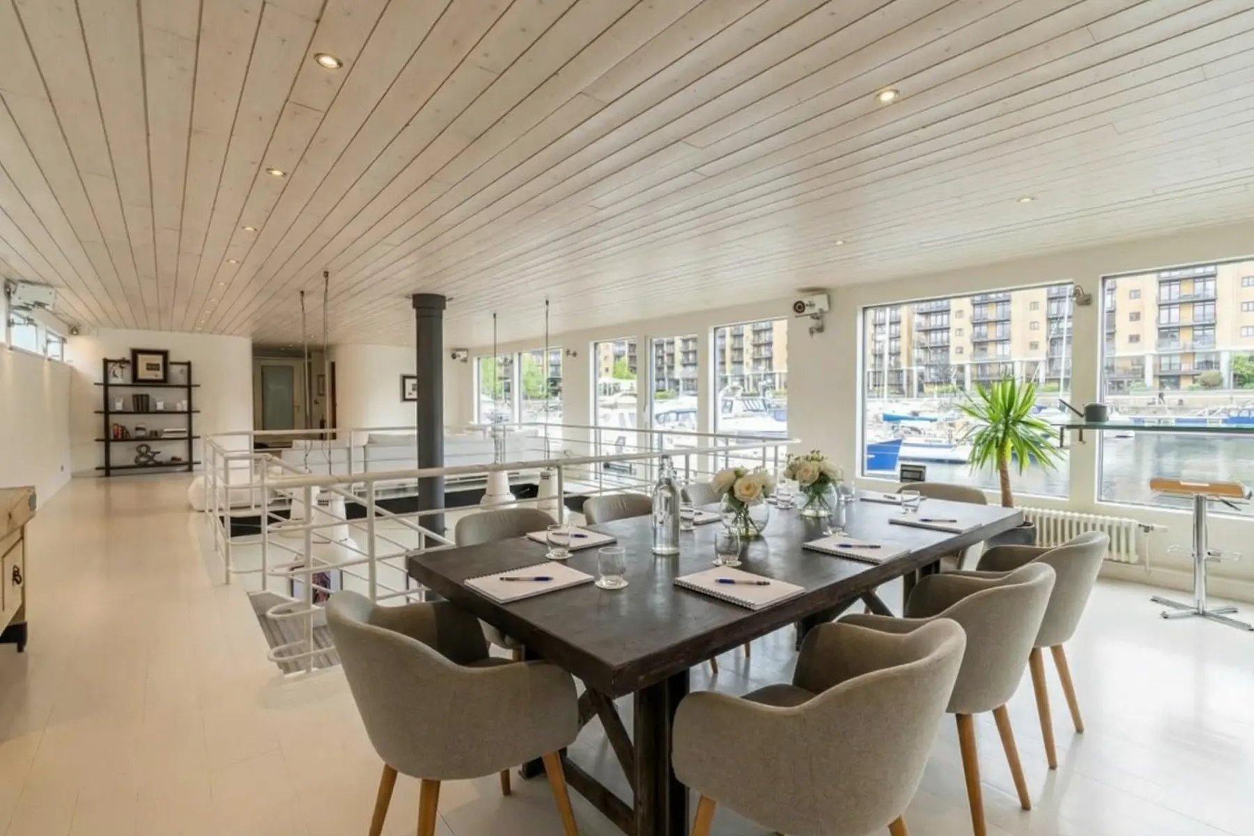 Britain's biggest houseboat in London Bridge