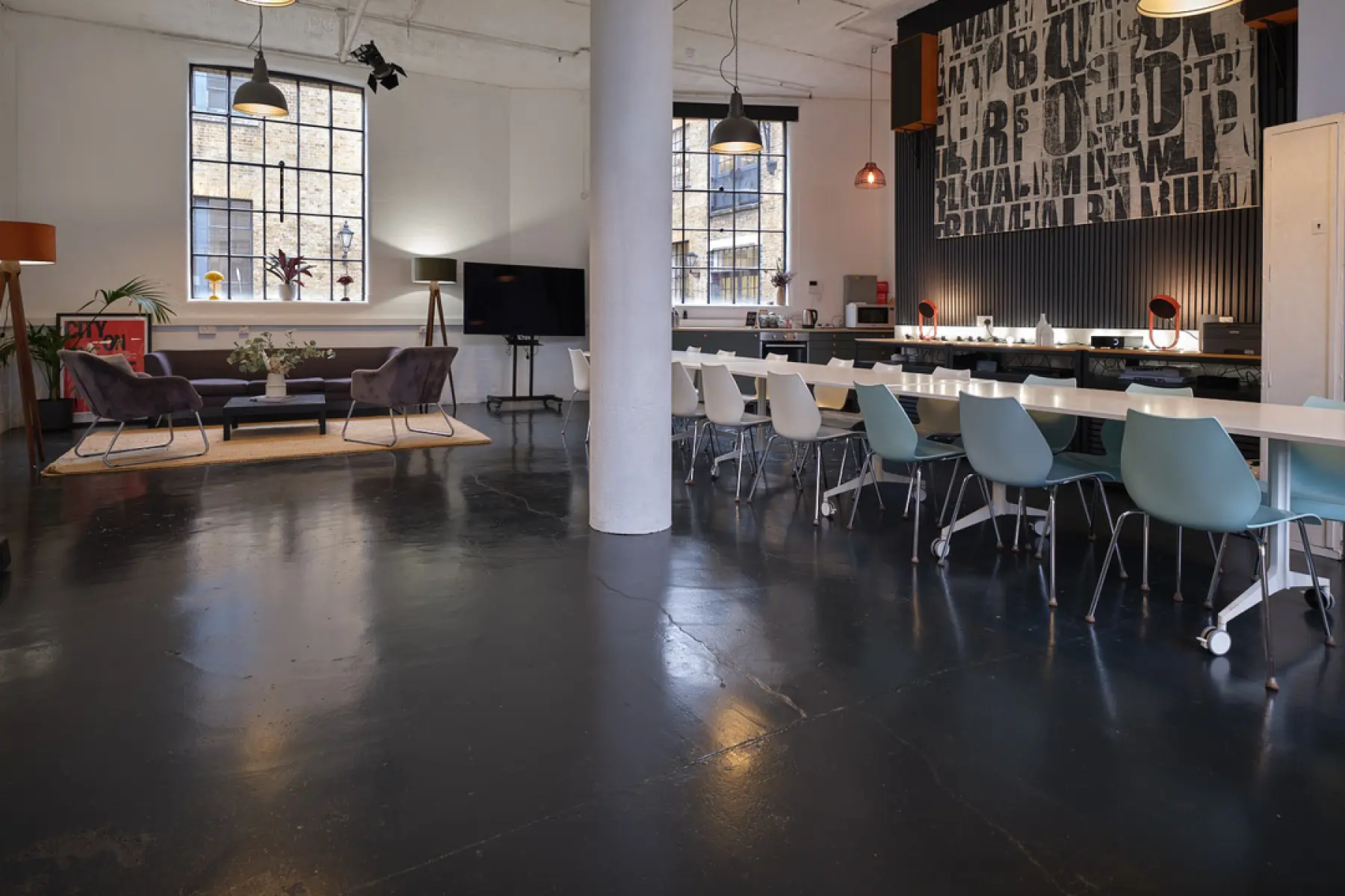 Canalside Studios in Angel