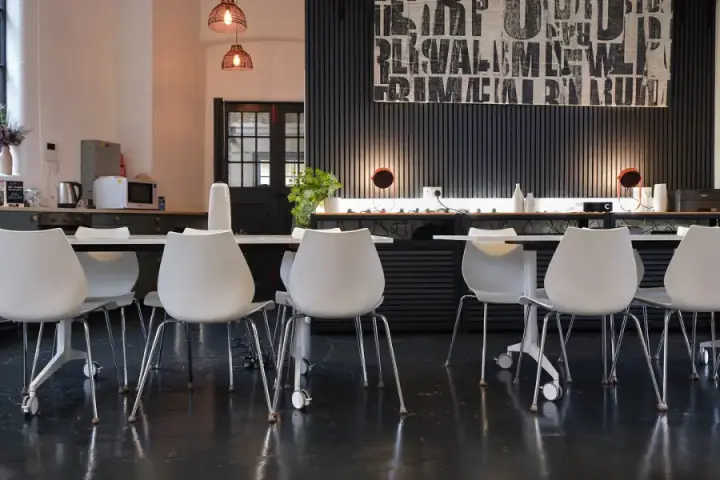 Canalside Studios in Angel – photo 3