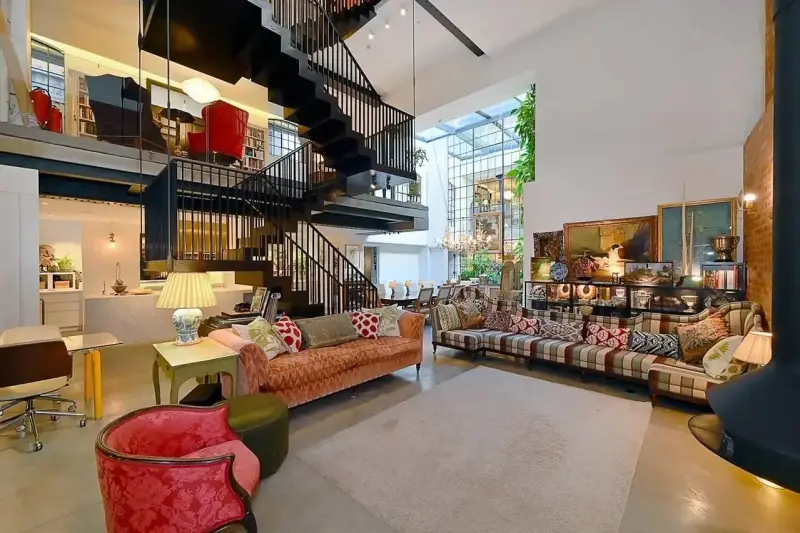 1900s Brewery Cooperage Loft in Clerkenwell