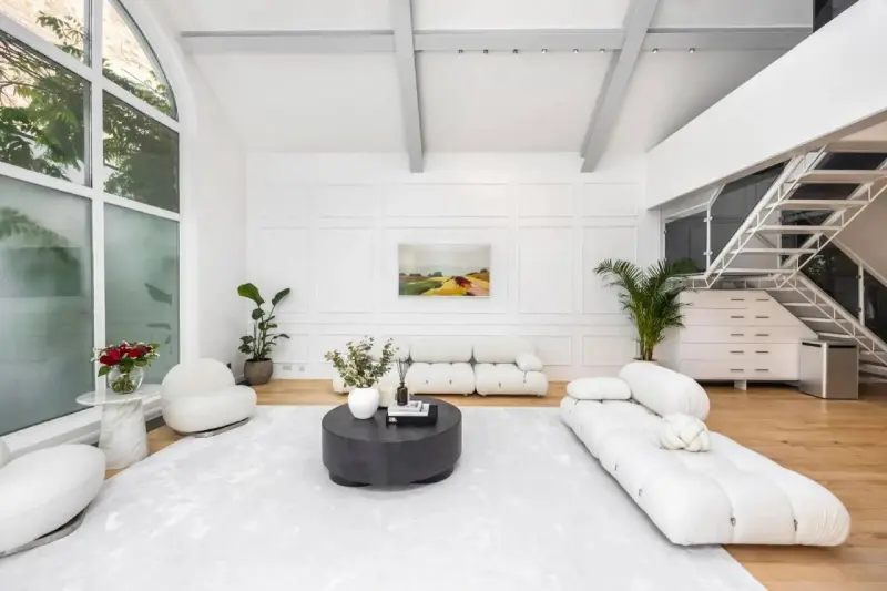 Kensington Studio W8 in West London